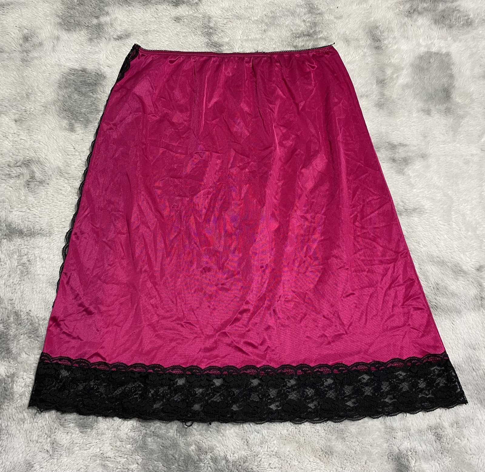 Vintage Dawn To Dusk Half Slip Skirt Magenta Pink Black Lace Large 30/32