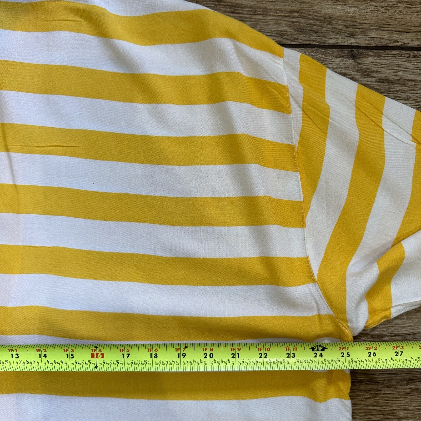Krazy Kat Women’s Button Down Shirt Yellow White Stripe Short Sleeve 22/24