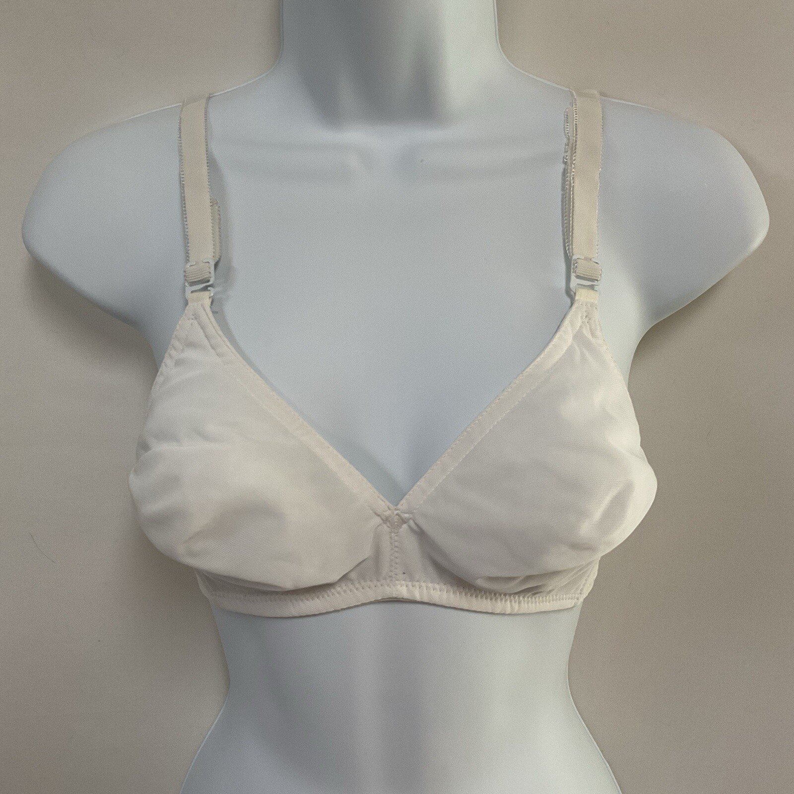 Vintage Exquisite Form 32C White Wireless Bra Seamless Multi-Way 70s Lingerie