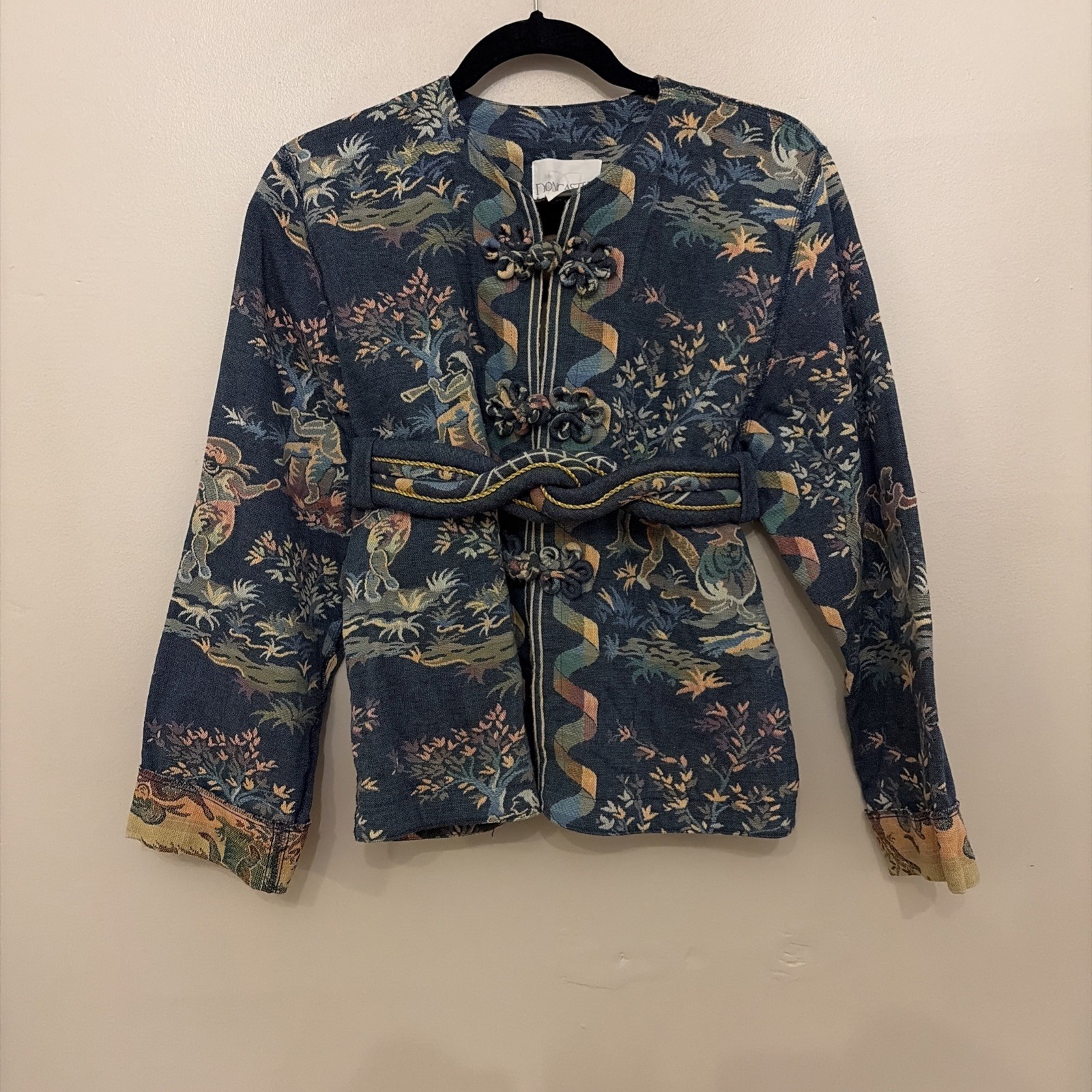 Vtg Doncaster Special Folk Toile Tapestry Art To Wear Jacket Frog Closure size 8