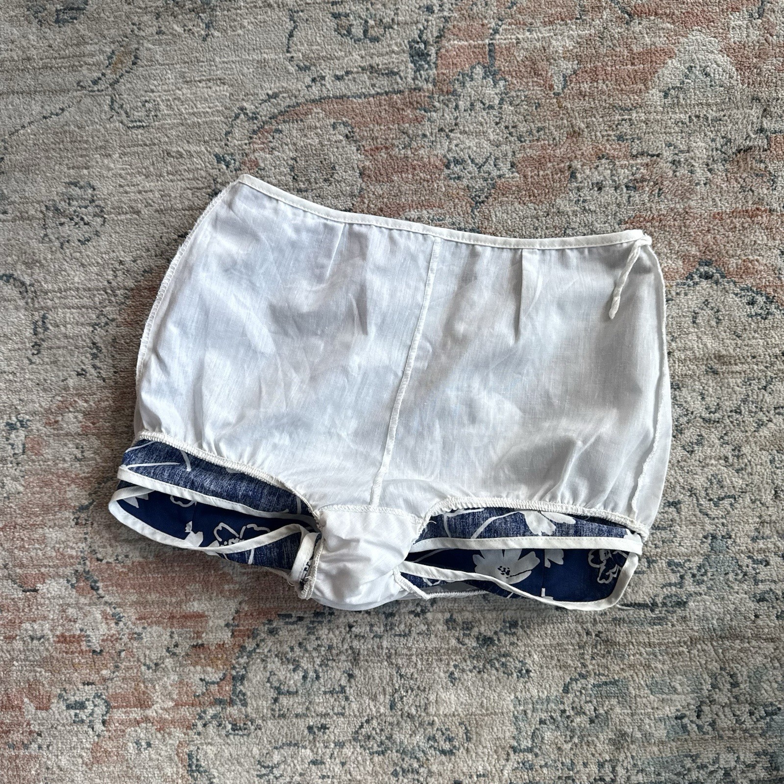 Vintage 70s California Poppy by Lanz Blue Floral Swim/Beach Shorts, Small