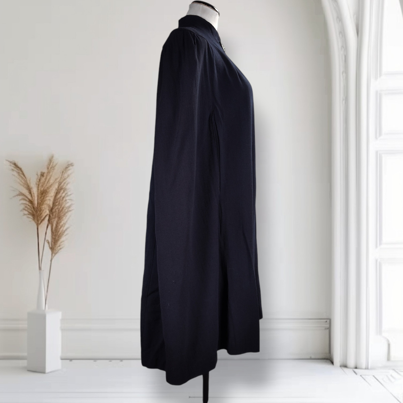 Vintage 1940s Midnight Blue Wool Crepe Gothic Cape Cloak Arm Slits Dark Academia