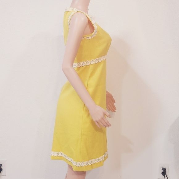 MOLLIE PARNIS BOUTIQUE Vtg 70s Yellow Linen Shift Daisy Dress