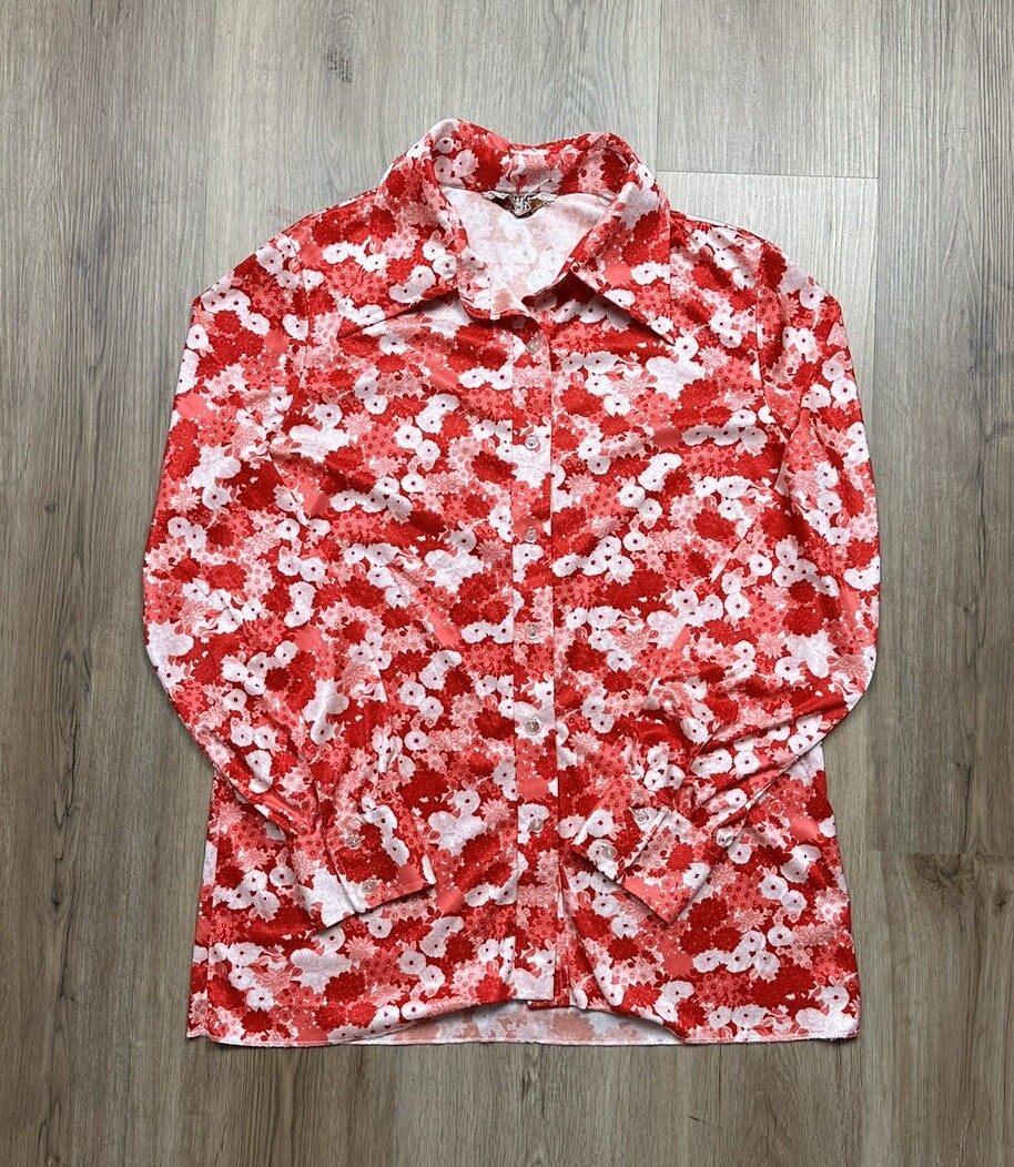 70s VINTAGE Country Craft Polyester Floral Red Shirt Size Medium Club Disco