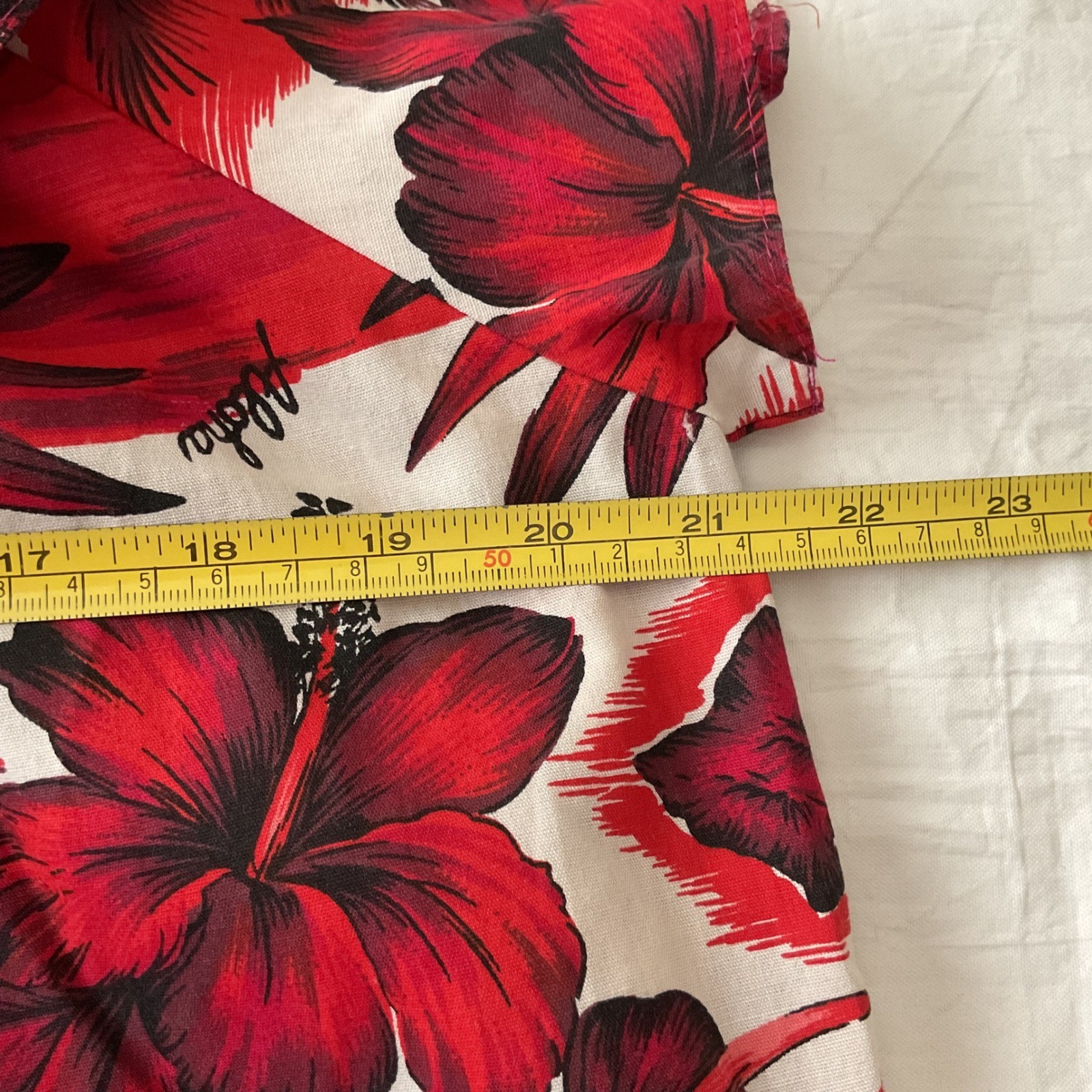 Vintage Made in Hawaii Red Tropical Hibiscus Floral Off Shoulder Muumuu Dress L