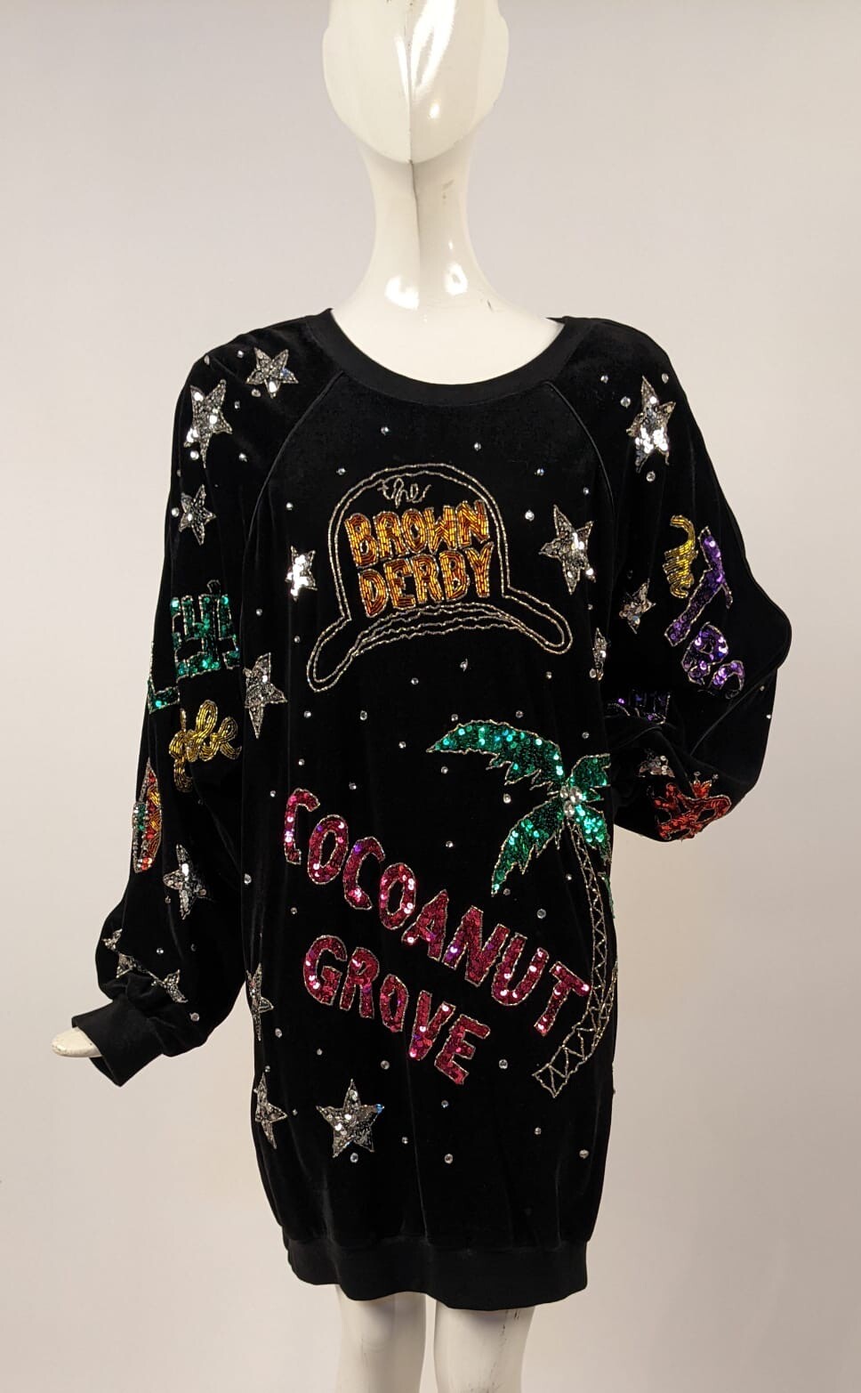 OUTRAGEOUS VINTAGE 1980’S BONNIE BOERER BEADED NOVELTY VELOUR SWEATSHIRT TOP