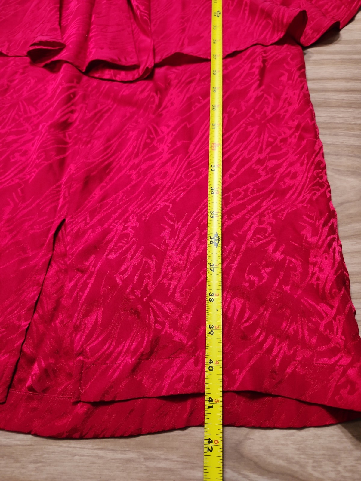 Vintage Ambria Dress 100% Silk Size 6 Peplum Zipper Back Long Sleeves V Back