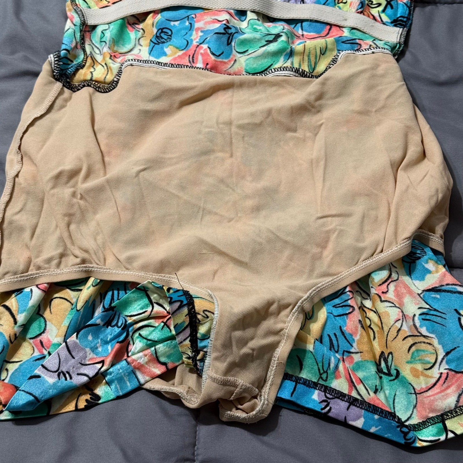 Maxine of Hollywood Vintage Floral Romper Swimsuit Blue Yellow Pink Size 14 USA