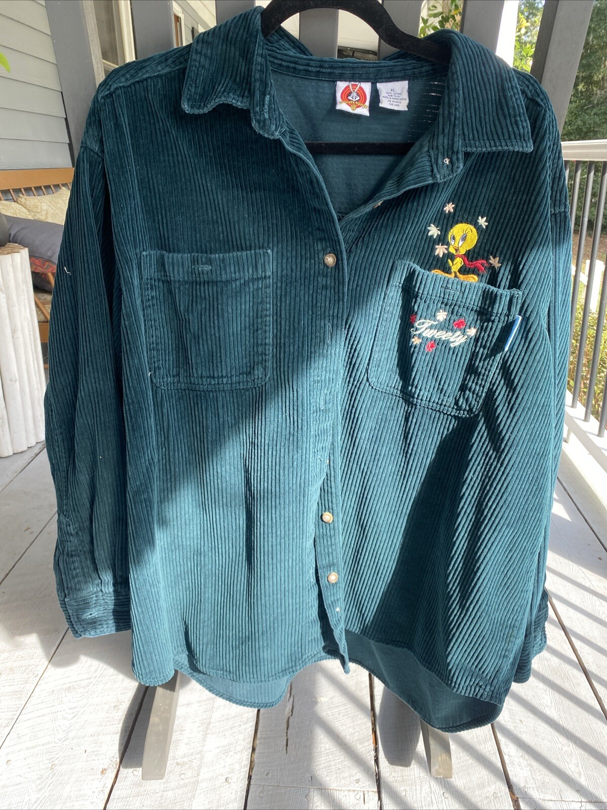 Vintage Looney Tunes Tweety Bird Dark Teal Green Blue Corduroy Button Down