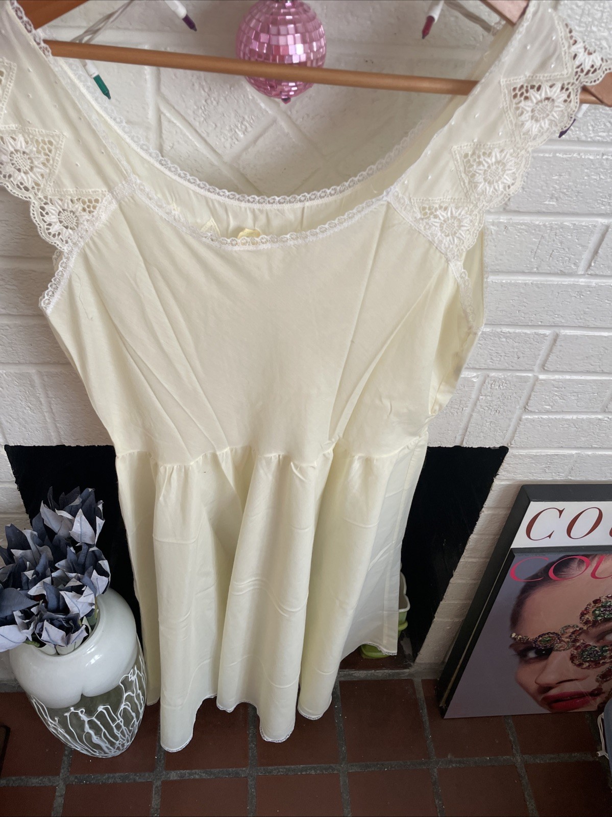 Vintage Godfried 50’s Gown & Robe Set Size 38 Yellow W/Eyelet Lace-Large- NOS
