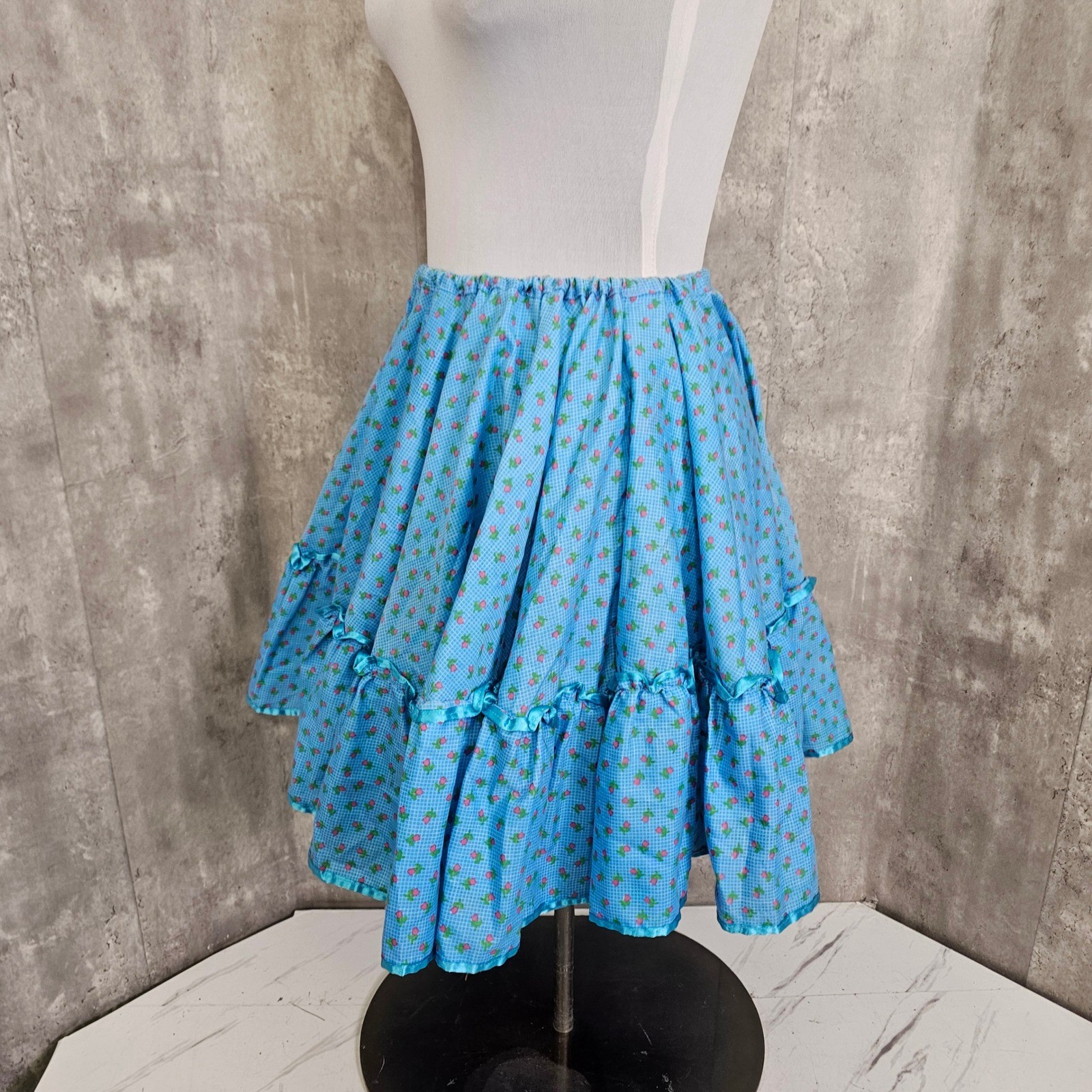 Vintage Handmade Blue Rosebud Circle Skirt Square Dance Cottagecore Prairie
