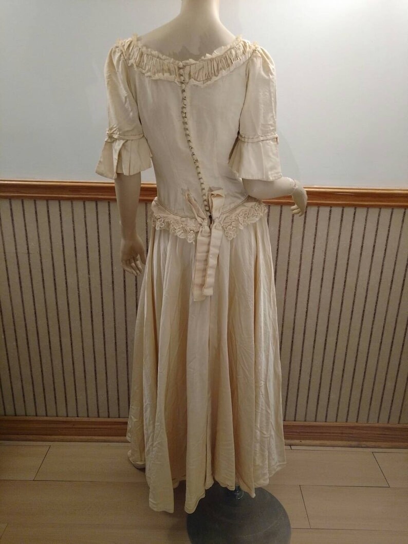 Vintage Faille Wedding Dress Full Skirt Cream Ivory Bridal Gown 34″B 27″W