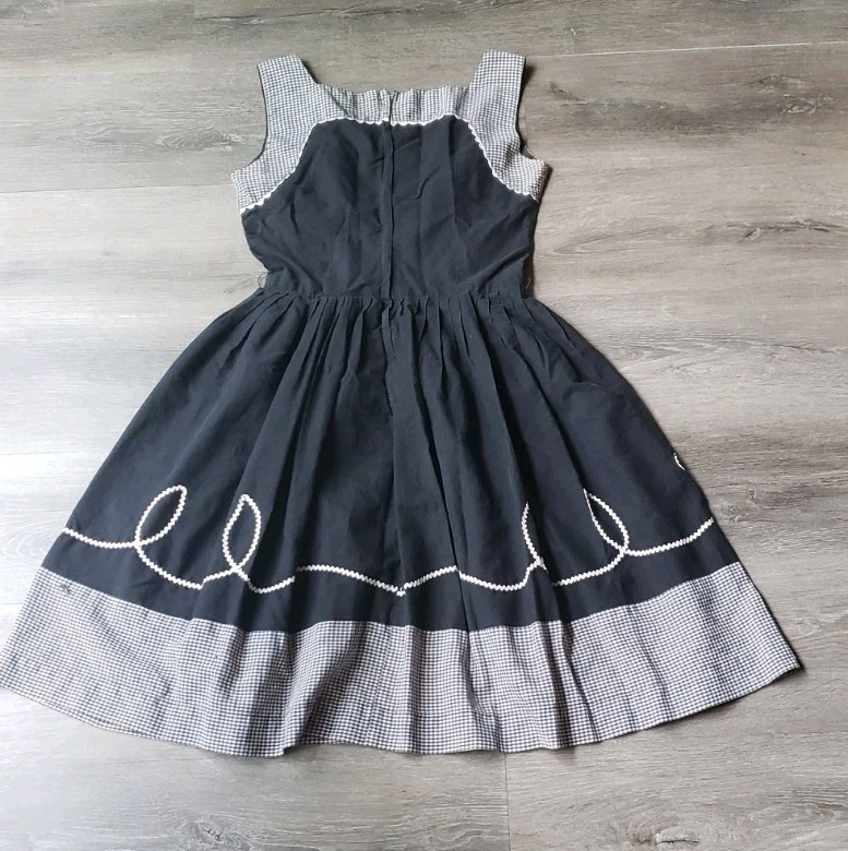 VTG 50s Black Gingham Rockabilly Dress Sz XS/S? Fit Flare Pinup Trad Wife DAMAGE