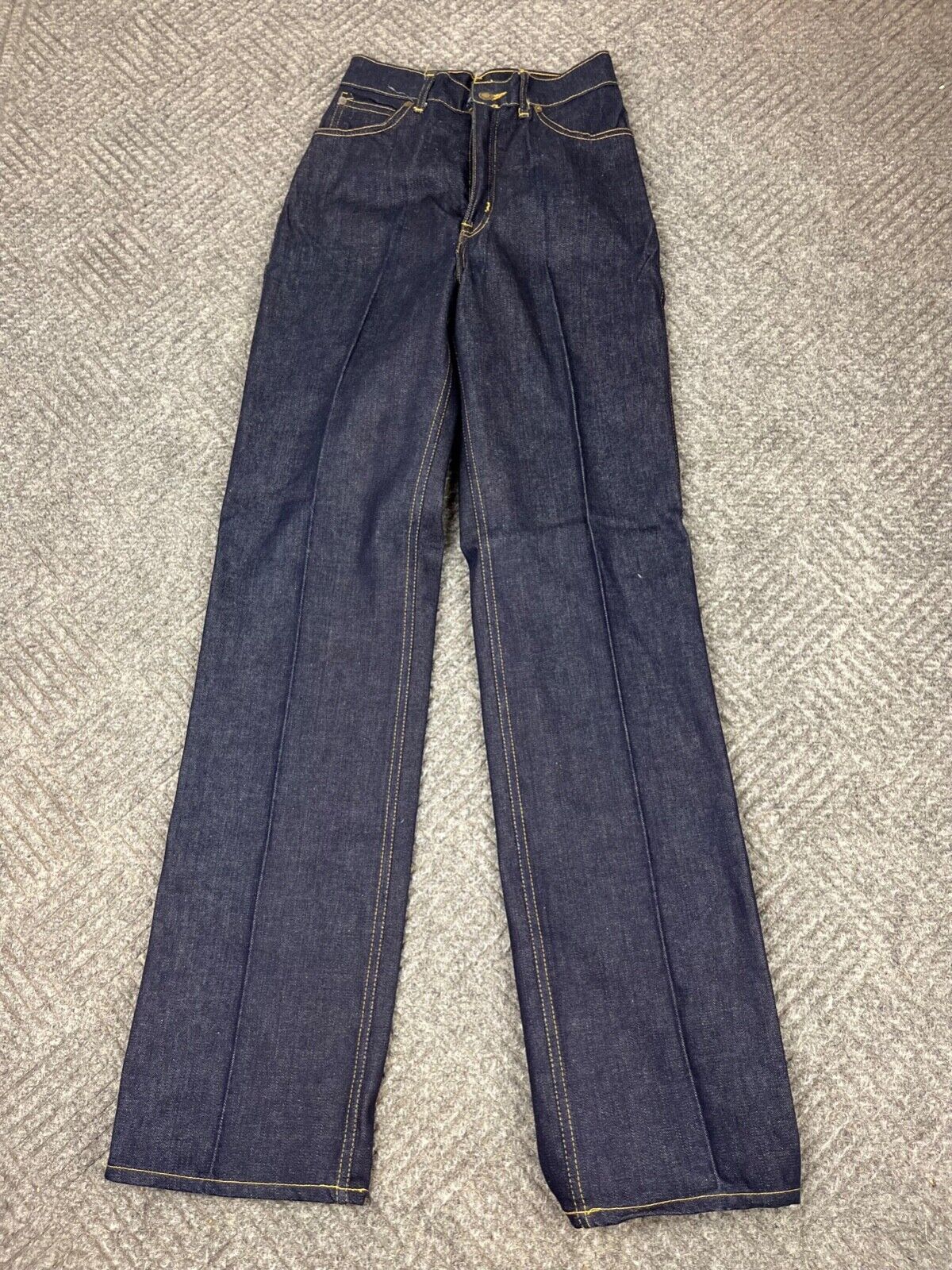 Vintage 80s WILLIE NELSON Denim Jeans Adult 26×35 Blue Dark Wash Embroidered NOS