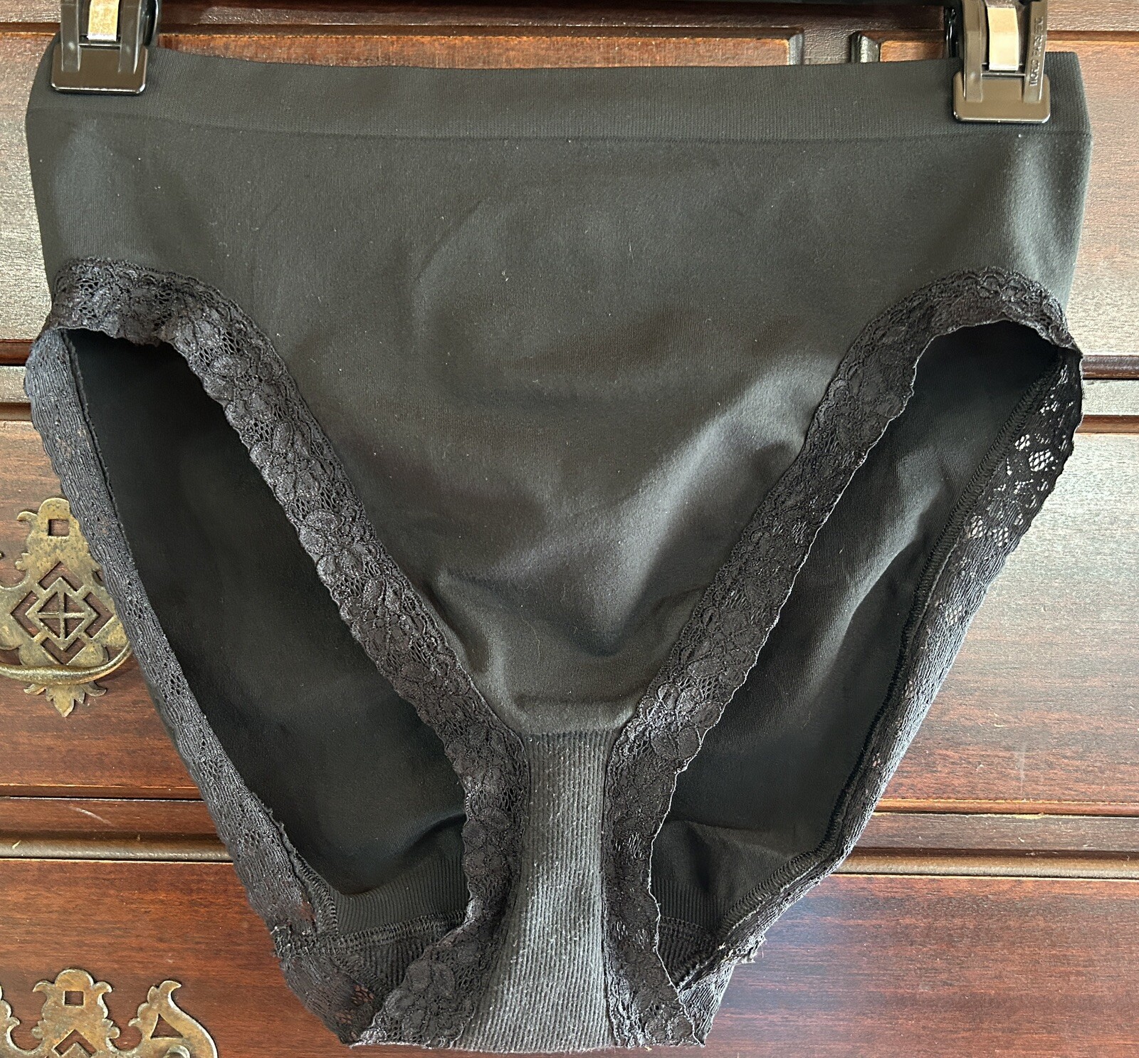 Vtg CACIQUE Tactel Nylon Lace Trim Hi-Cut 18/20 Black Shaping Panties #258