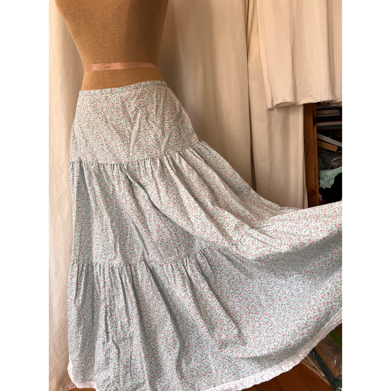 Vintage 70s floral prairie boho tiered skirt cottage core You Babes small