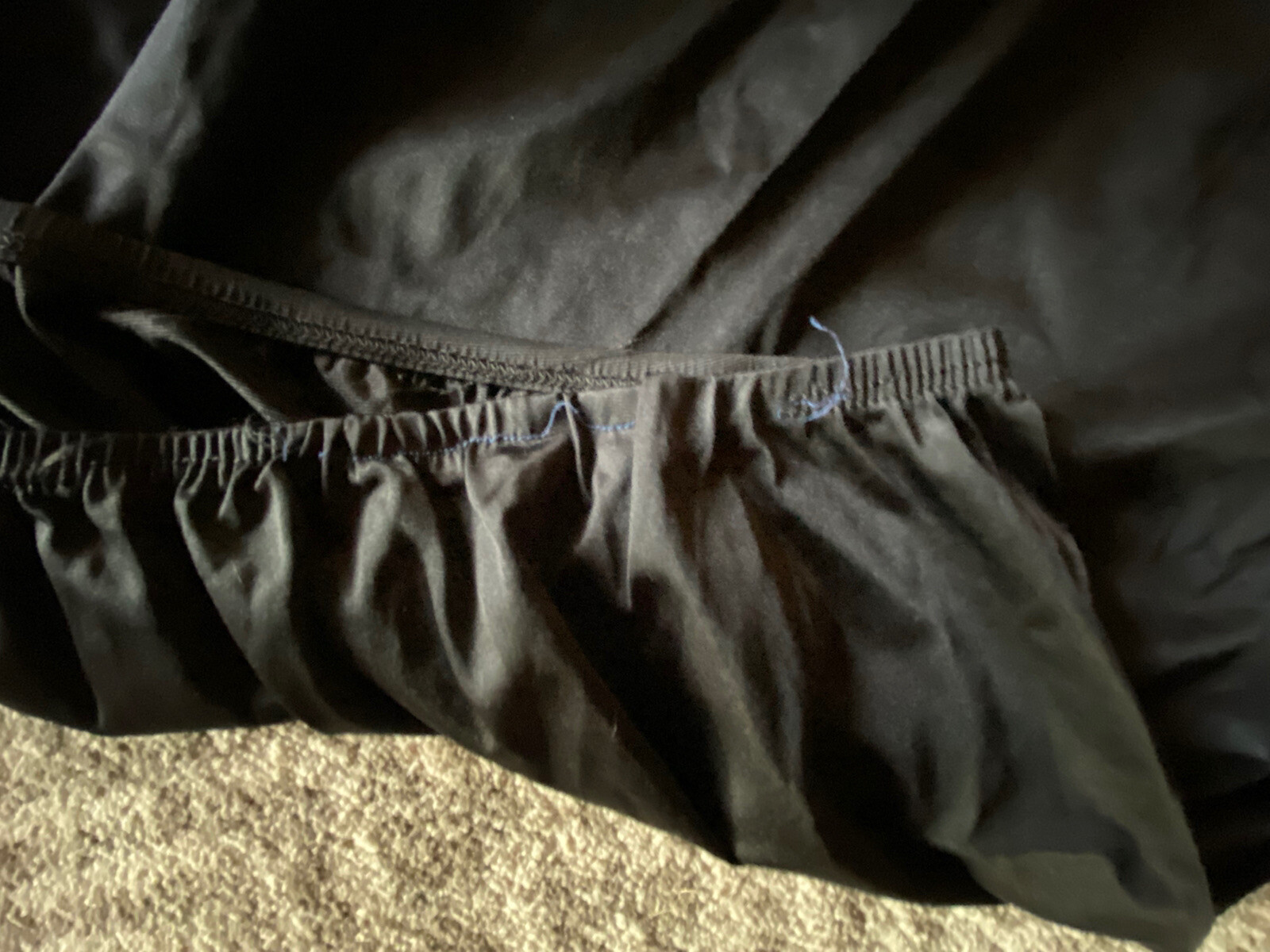 VANITY FAIR 11-721 BLACK Long satiny nylon A LINE half slip Large 35” Long Flaw