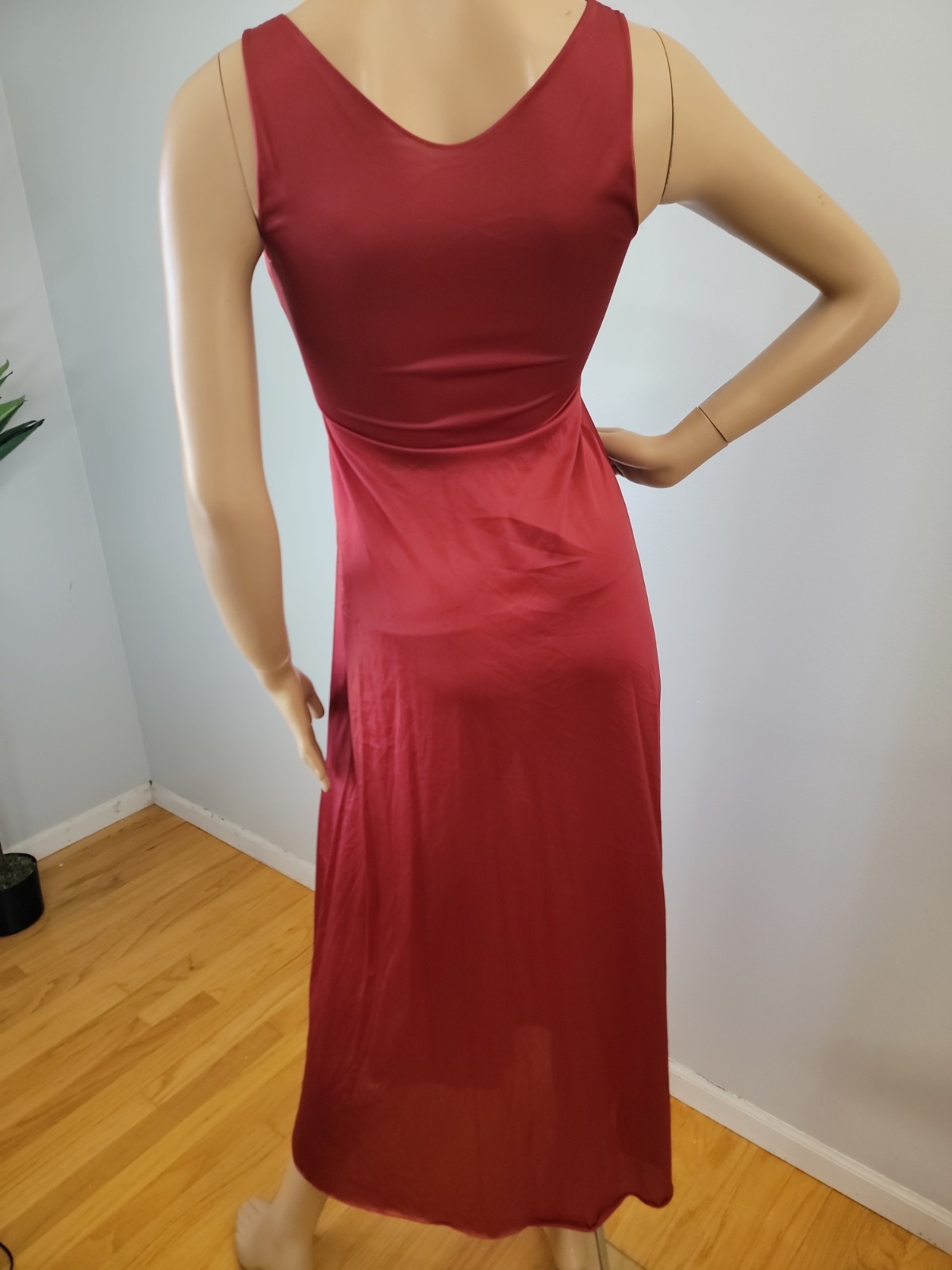 Vintage Vanity Fair All Nylon Burgundy Nightgown Satin Finish Size 34