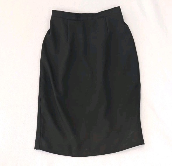 Vintage Black Career Skirt Women’s 12 Back Zip & Elastic Back 28.5″ Long USA