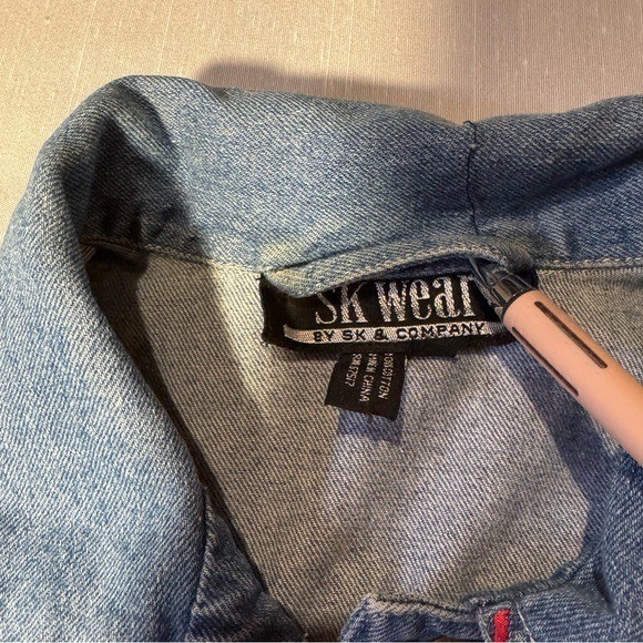 Vintage Floral Denim Jacket SK Wear Medium