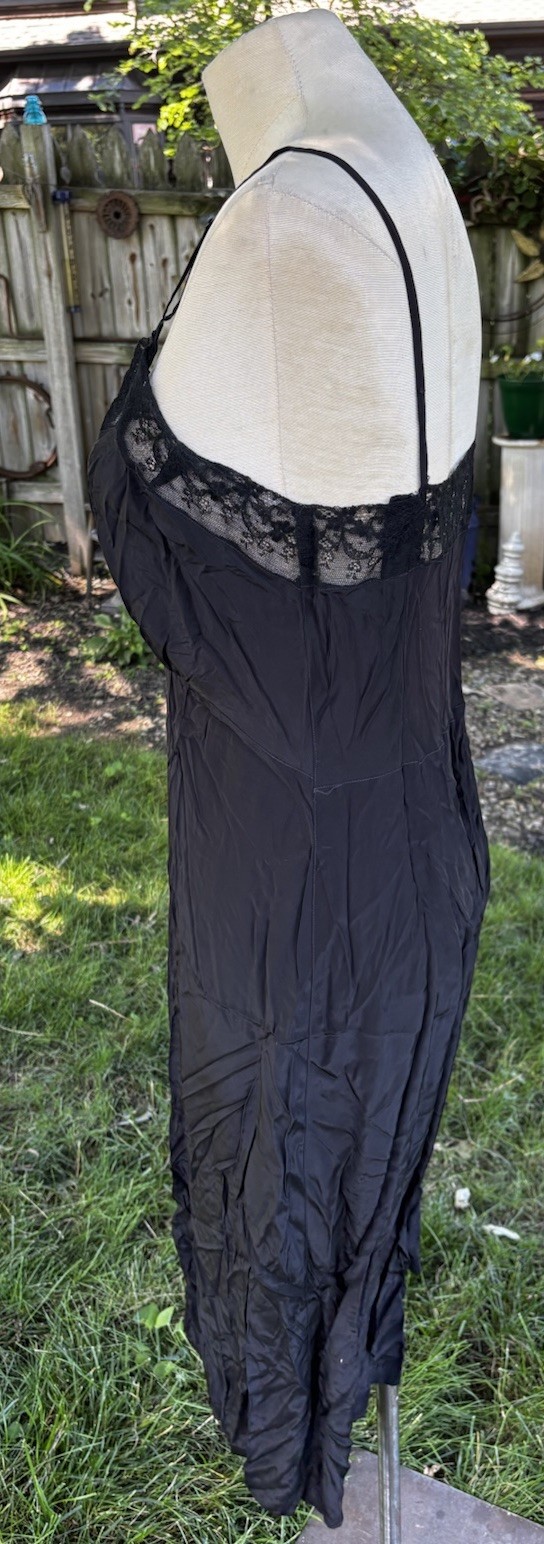 VTG 1940s Black Bias Cut Rayon Midi Slip Dress Lace Sz L 40x30x38″ NICE
