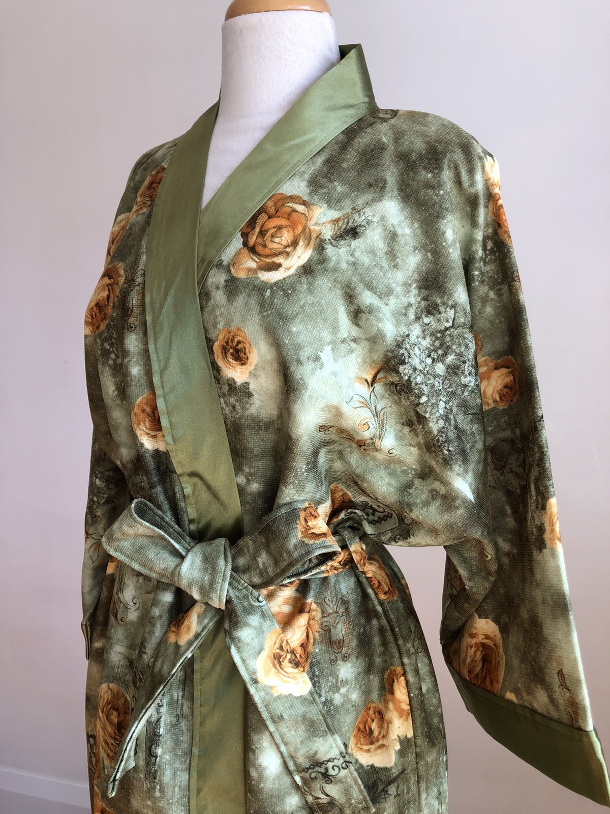 STUNNING VTG NWOT J.COOL Green w/ Yellow Roses Terrycloth Kimono Robe SZ XL
