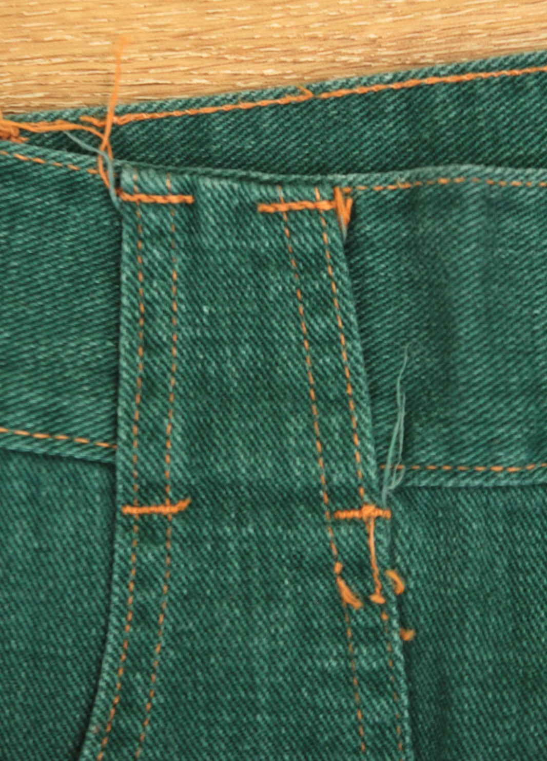 VTG Womens 70s Hunter Green Denim Snap Button Fly Bell Bottom Jeans Sz 28″ 1970s