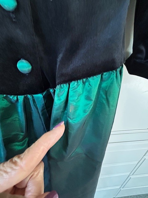 Just Ducky Vtg Dress Sz12-13 Black Velvet Emerald Green Taffeta Buttons Ties