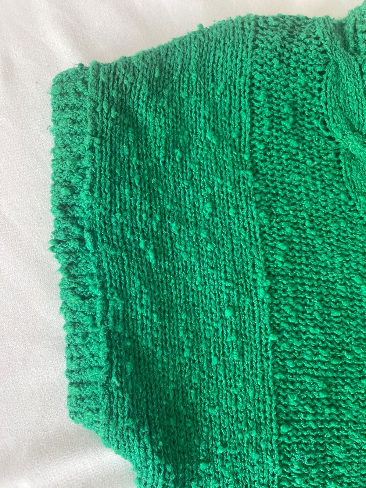 Vintage 80’s SHAPELY KNITS Green Ramie & Cotton Knit Sweater Top Women’s Size M