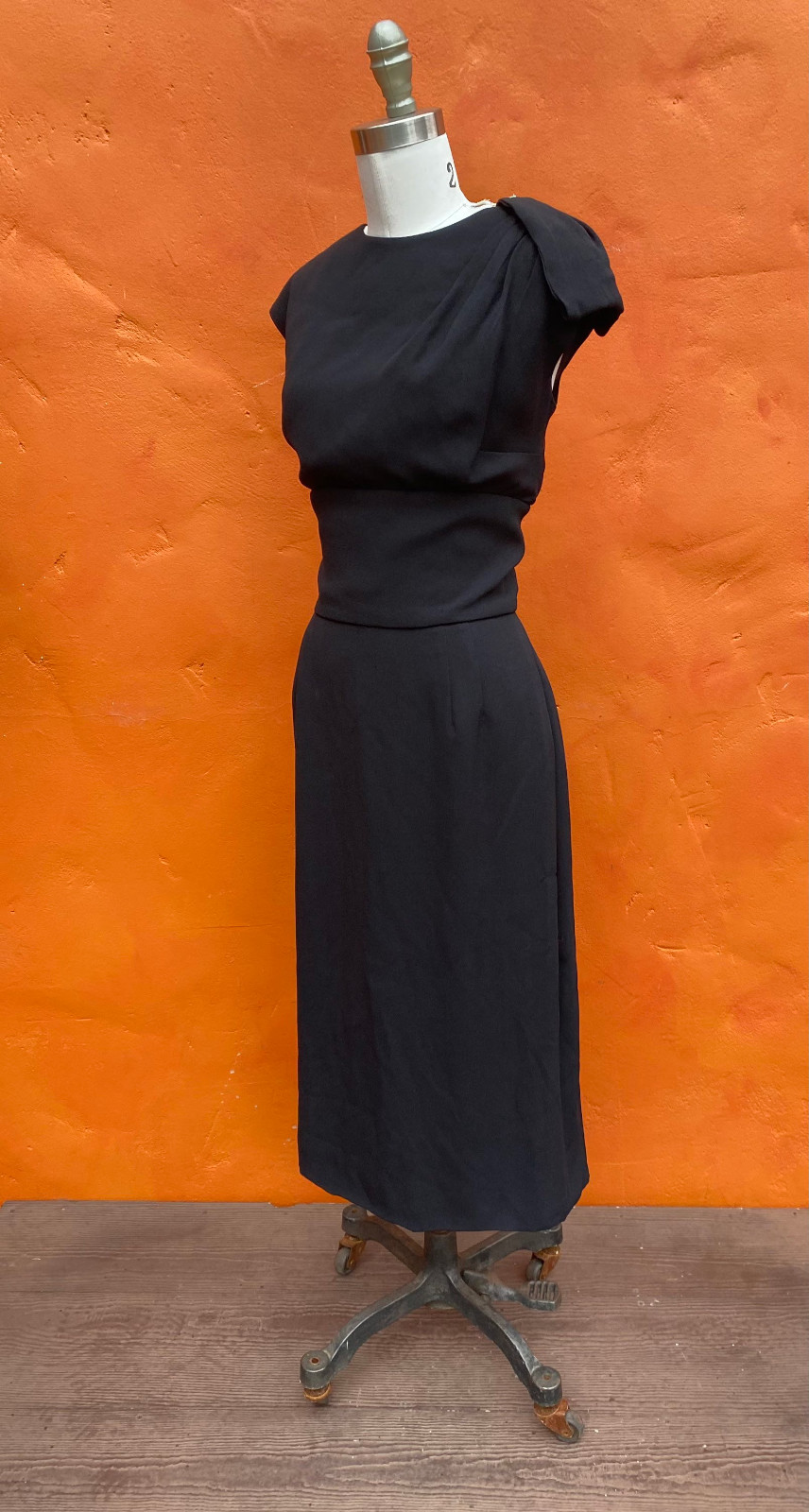Vintage 1950s Black Wiggle Dress Party Cocktail Dark Pinup rockabilly gothabilly