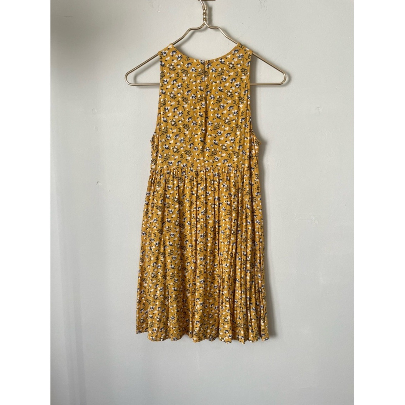 Old Navy Mustard Yellow Floral cottage picnic Sleeveless sundress XS