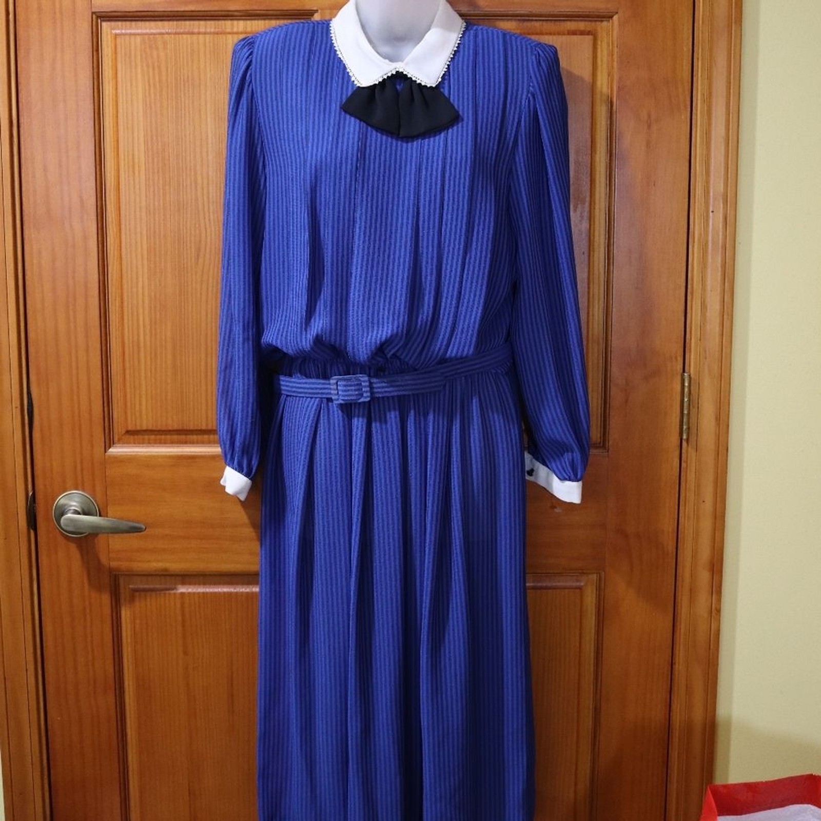 True Vintage 80s Liz Roberts Blue Striped Midi Dress – Size 14 – Made in Korea