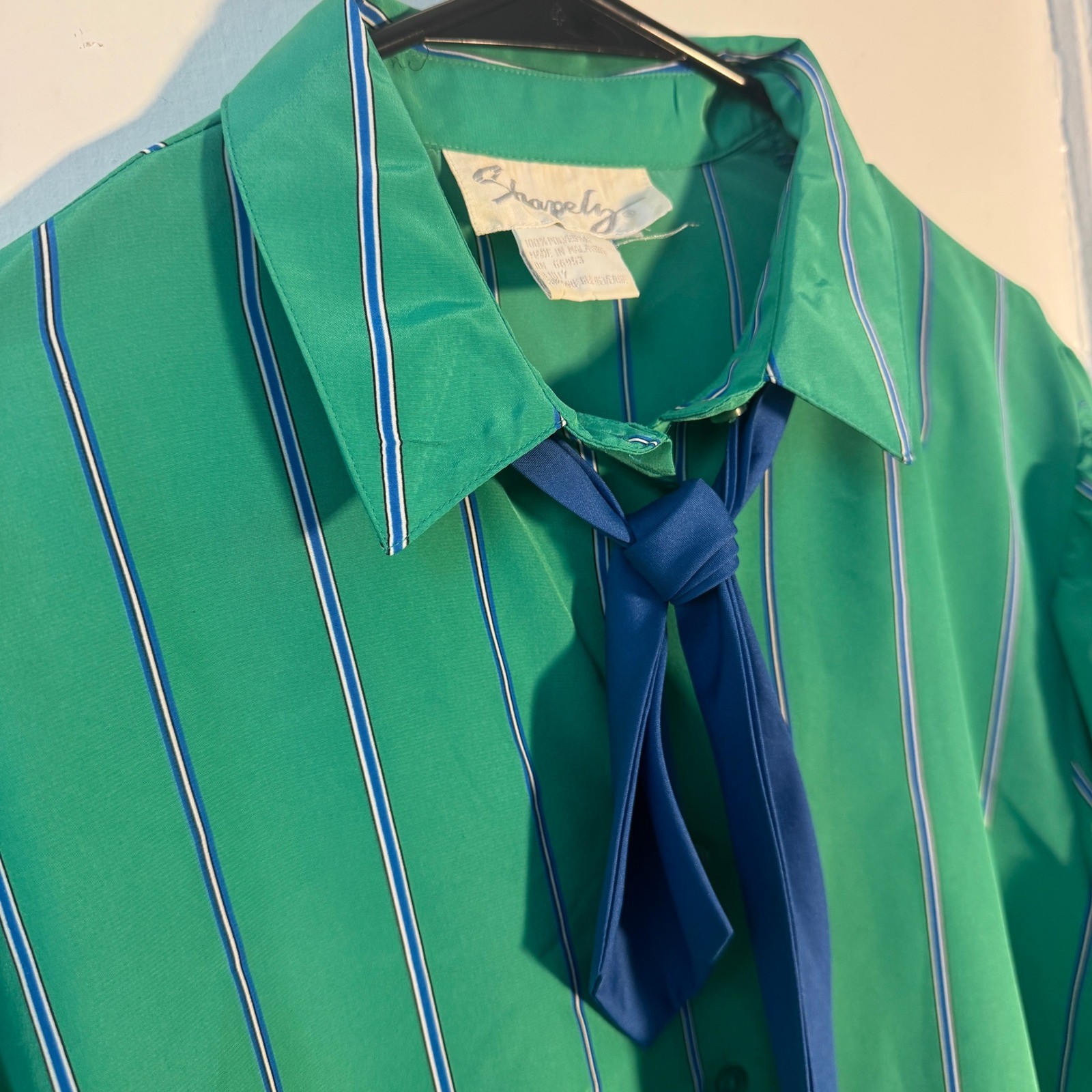 True Vintage 70s Shapely Blue Green Stripes Nautical Pussy Bow Tie Retro Colors