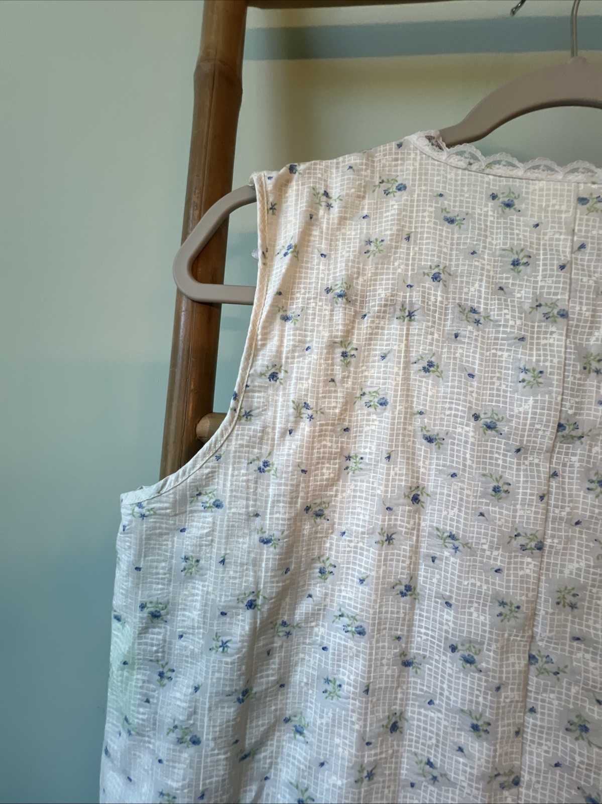 Vintage Nice n Easy Blue Floral Cottagecore Nightgown Lace Yoke Bow Womens M USA
