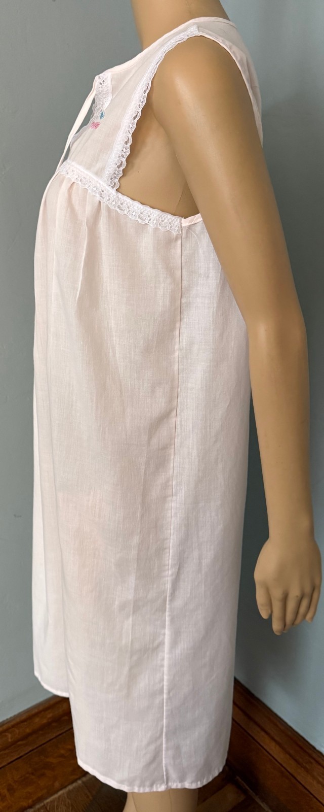 Vintage Katz Pink Cotton Polyester Nightgown Embroidered Knee Length Sissy S