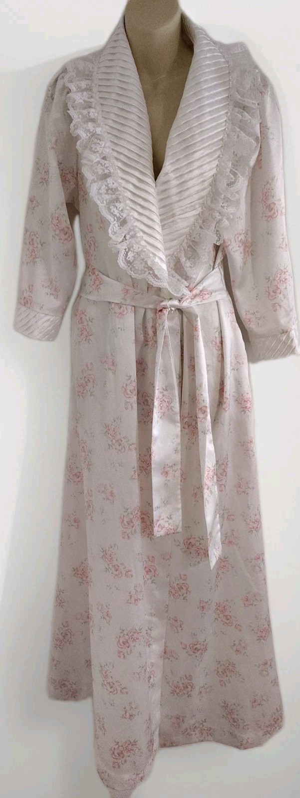Vintage Komar Womens M Pink Rose Floral Satin & Lace Robe Shabby Chic Romantic