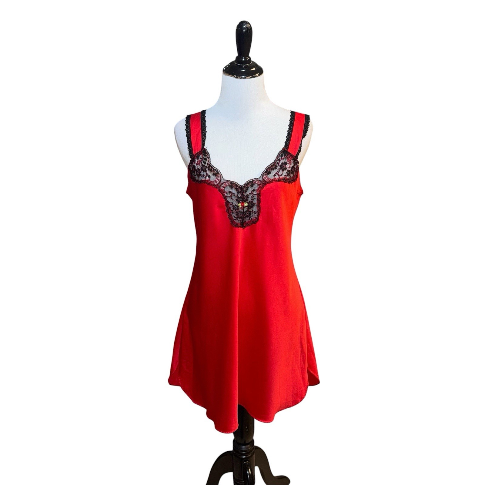 Etage by Brandywine Women’s M Medium Vintage Nighty Slip Nylon Red Black Lace