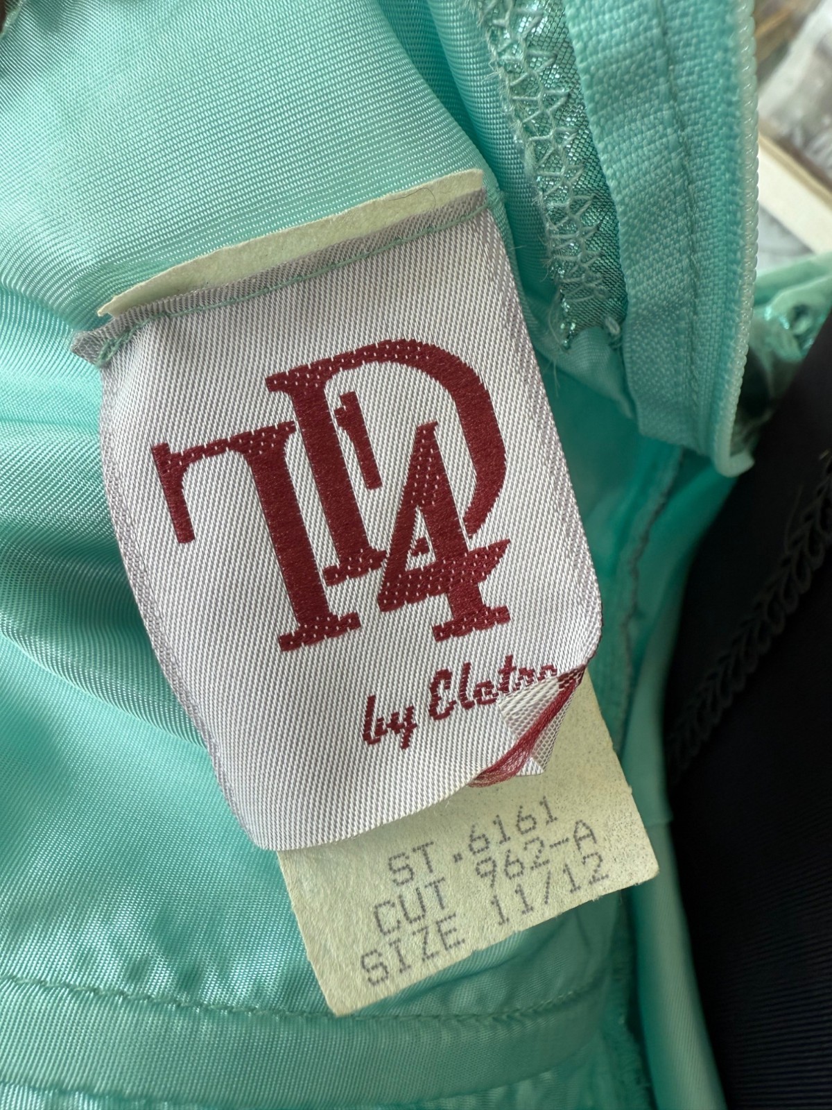 Vintage 80’s Aqua Green Lame’ Ball /Prom Gown Bustled Bow TD4 Eletra size 11/12