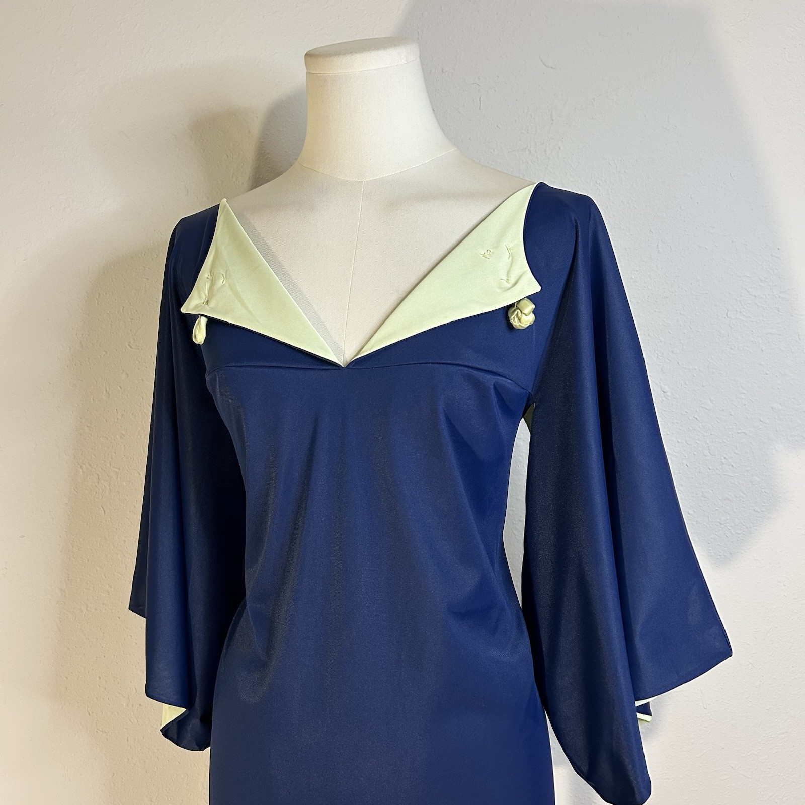 1970s Blue Bell Sleeve Fairy Top Boho Hippie True Vintage 36-39 Inch Bust