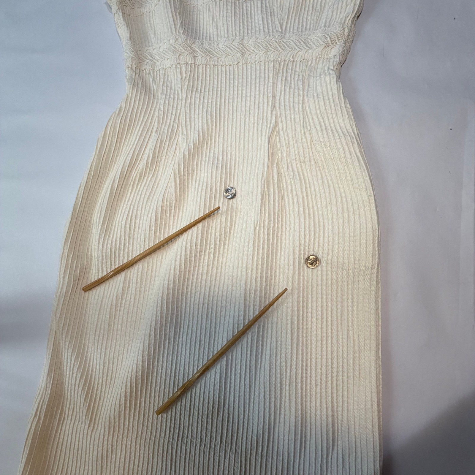 VTG 50s Cream White Crochet Lace Square Neck Textured Cap Sleeve Shift Dress