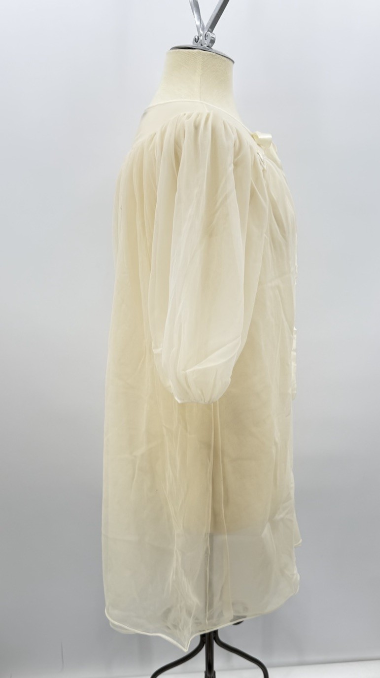 Vintage 60s Hollywood Vassarette Ivory Sheer Nylon Peignoir Robe Lingerie