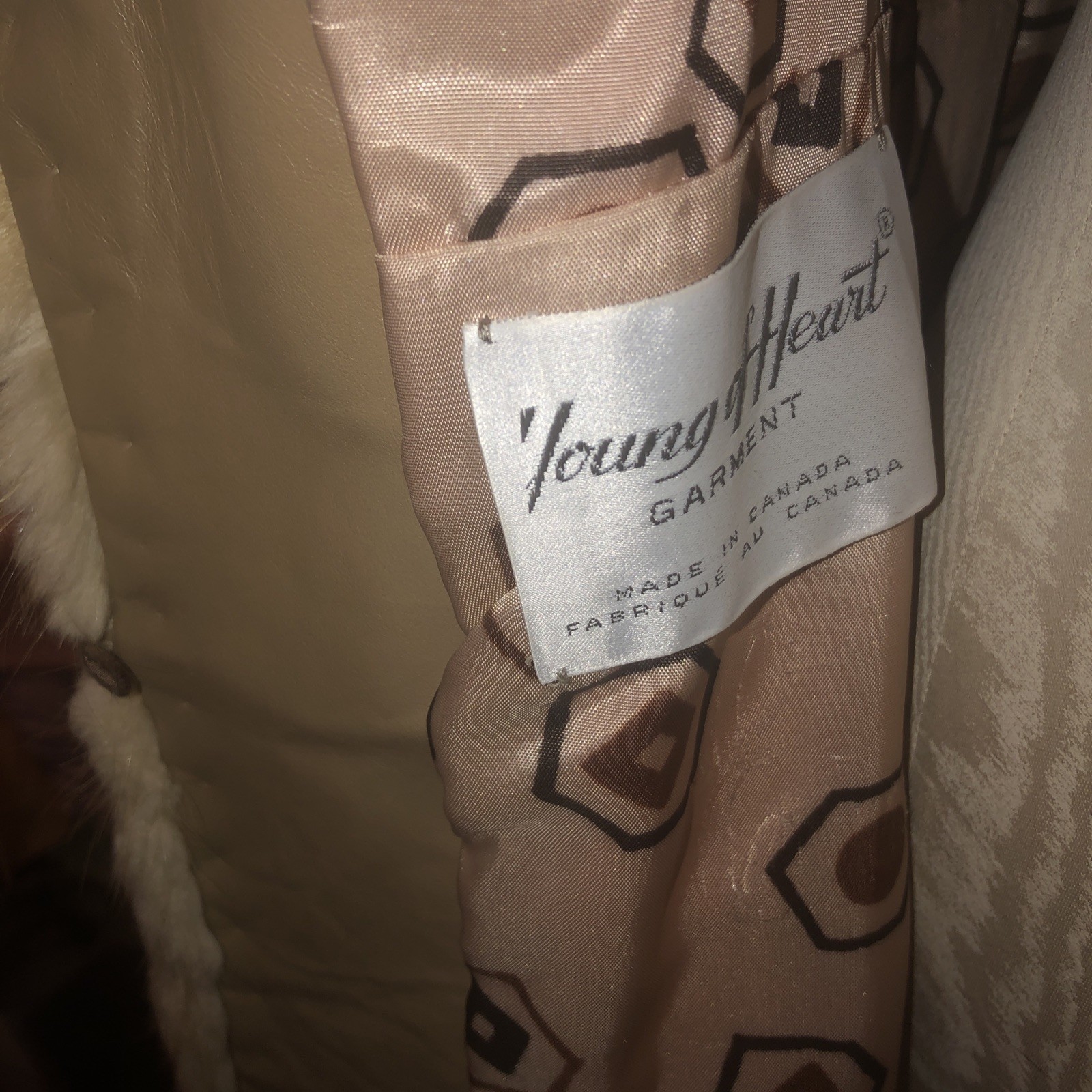 Vintage Tan Leather Trim, Fox Collar, Fur Coat. By J.l Hudson, Size Small 1970s
