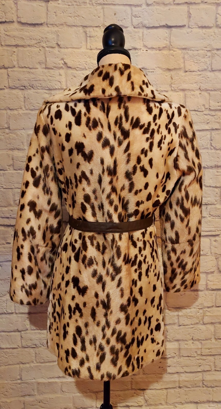 Vintage 60s La France 'Safari’ Russel Taylor Cheetah Leopard Faux Fur Coat S/M