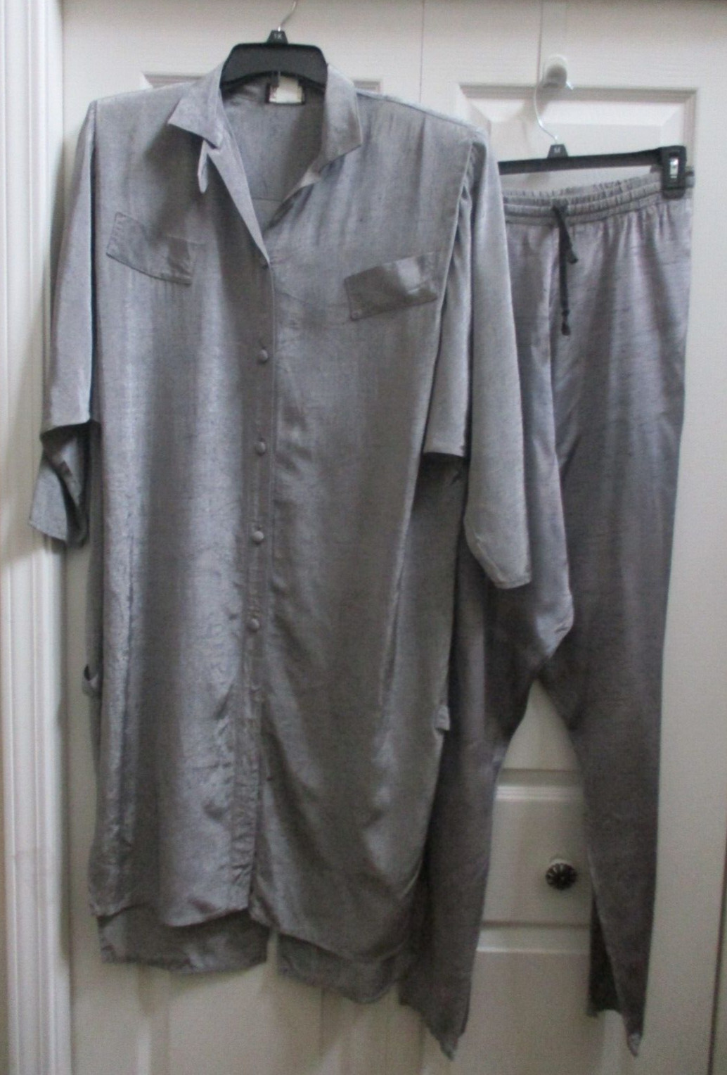 Vintage Wild Rose Size 10 Silver Gray Pants Suit 2 Pcs Set 3/4 Length Top New
