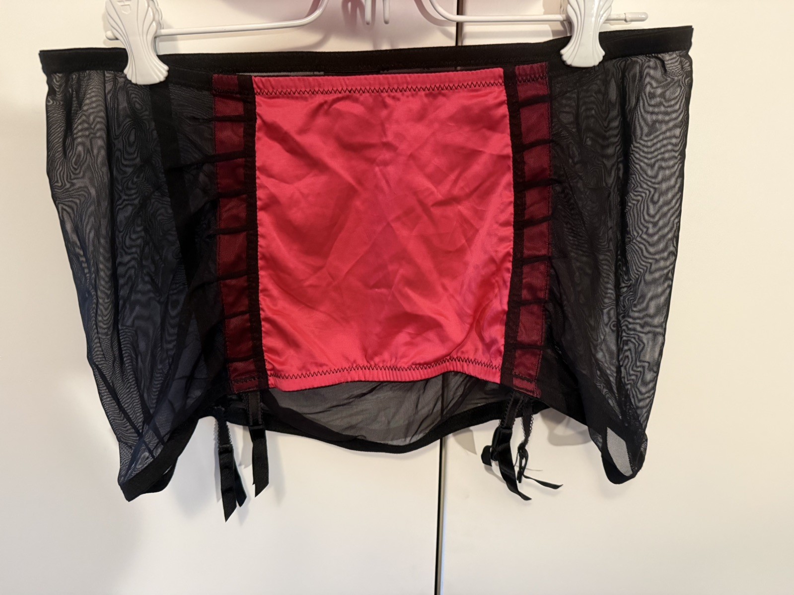 Vntg Victoria Secret “Sexy Little Things” Lingerie Set M/L 34B Pink&Black Satin