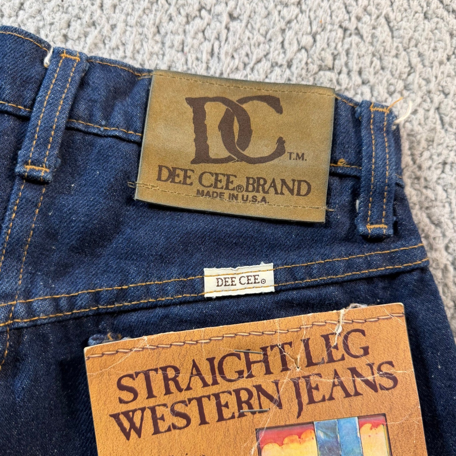Vintage Dee Cee Brand Western Jeans Womens 24×31 Straight Leg Dark Denim USA