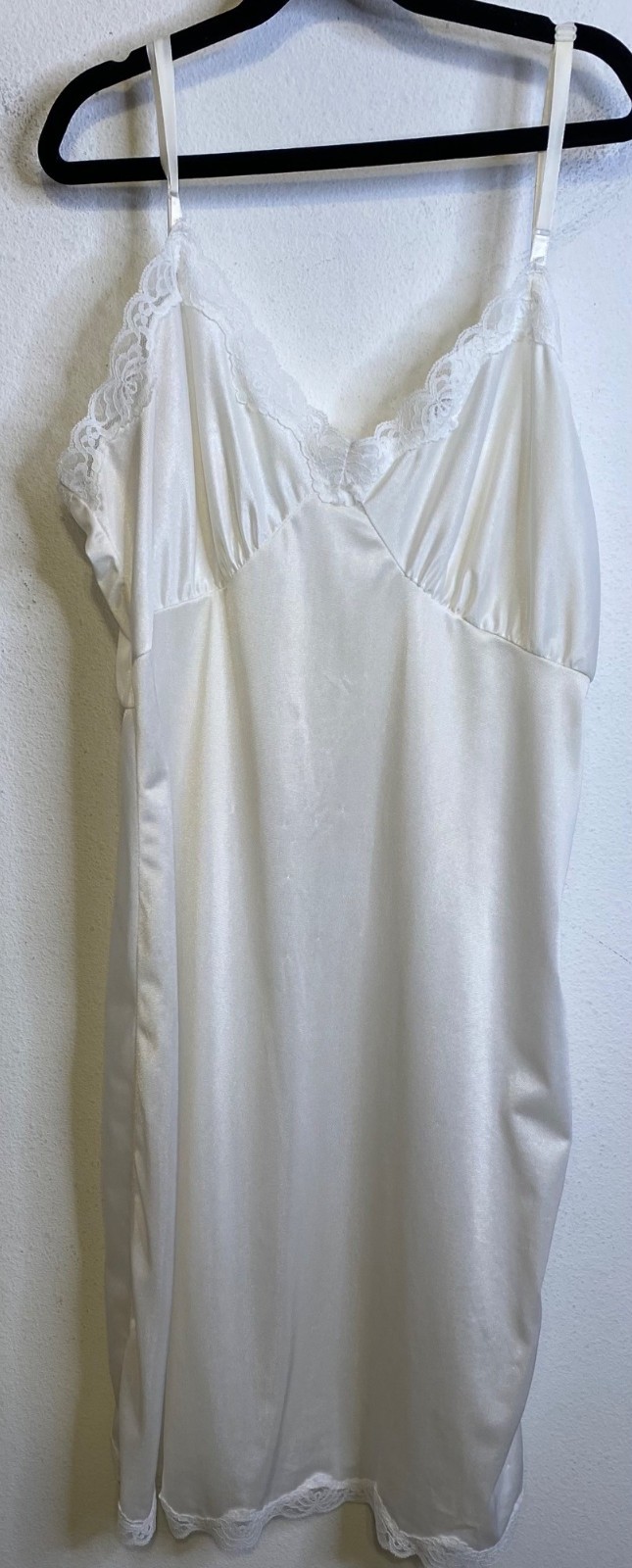 Vintage Mel-Lin Full Slip Size 36 White/Off-White 100% Nylon & Lace USA