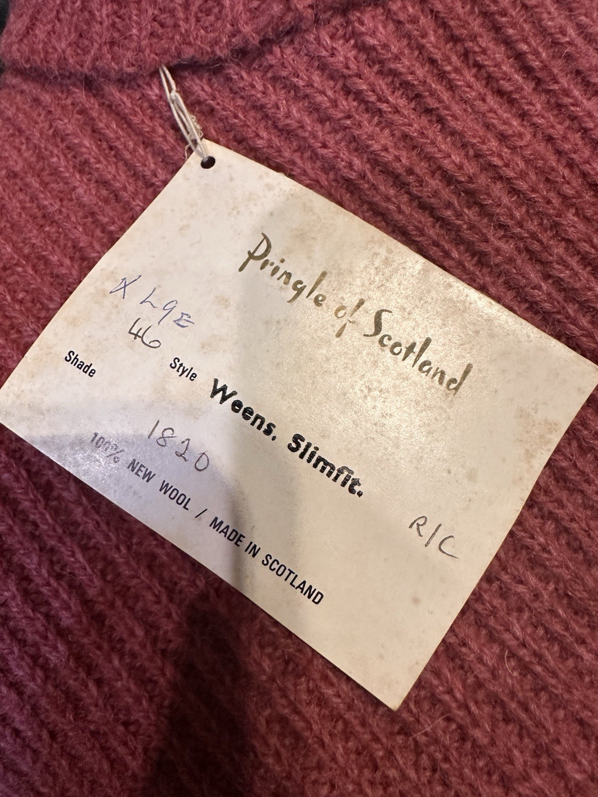 Vintage Pringle of Scotland Women’s Pink Wool Ribbed Turtleneck Pullover 46