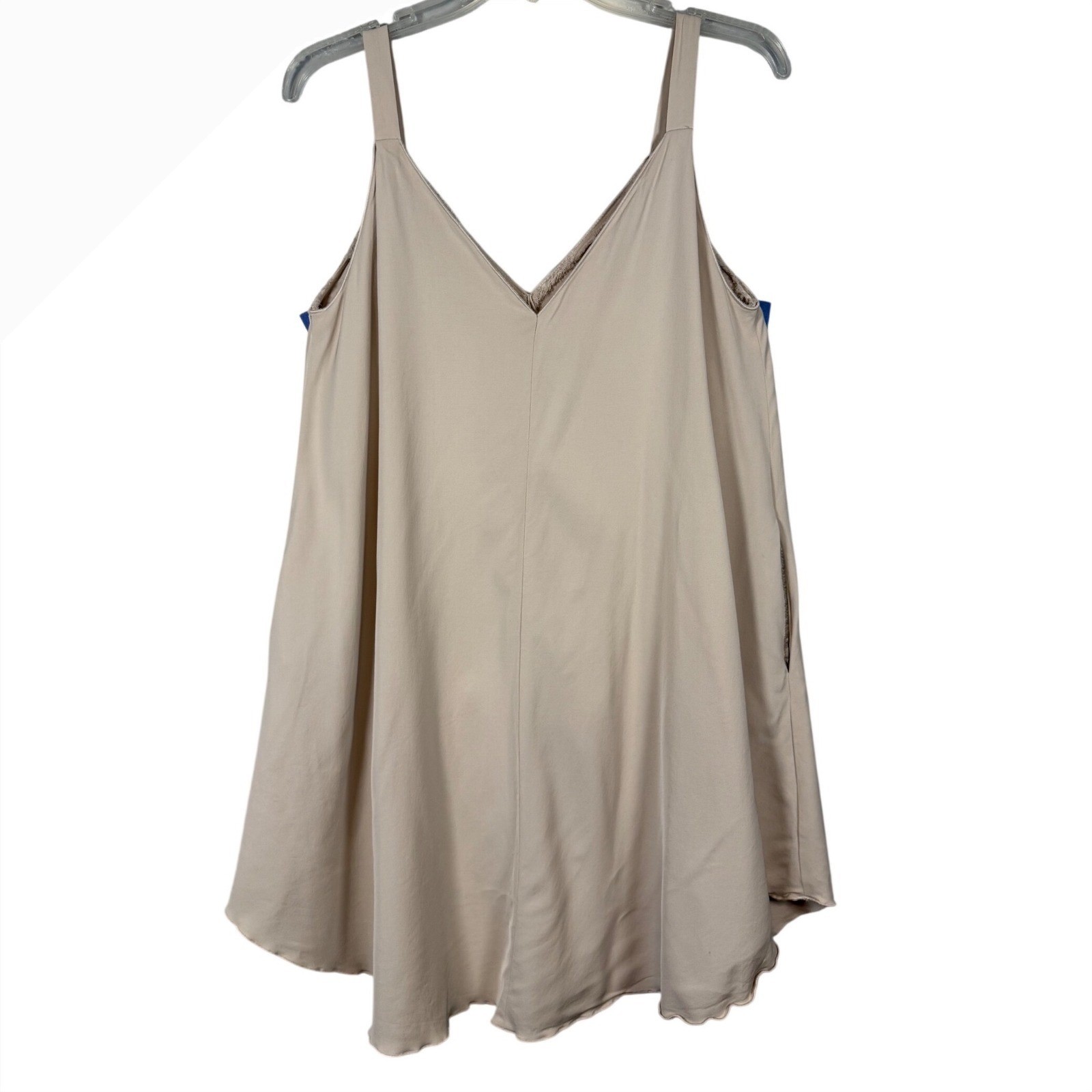 Wilfred Le Fou Aritzia Beige V-Neck Dress XS Italian Fabric Sleeveless Pockets