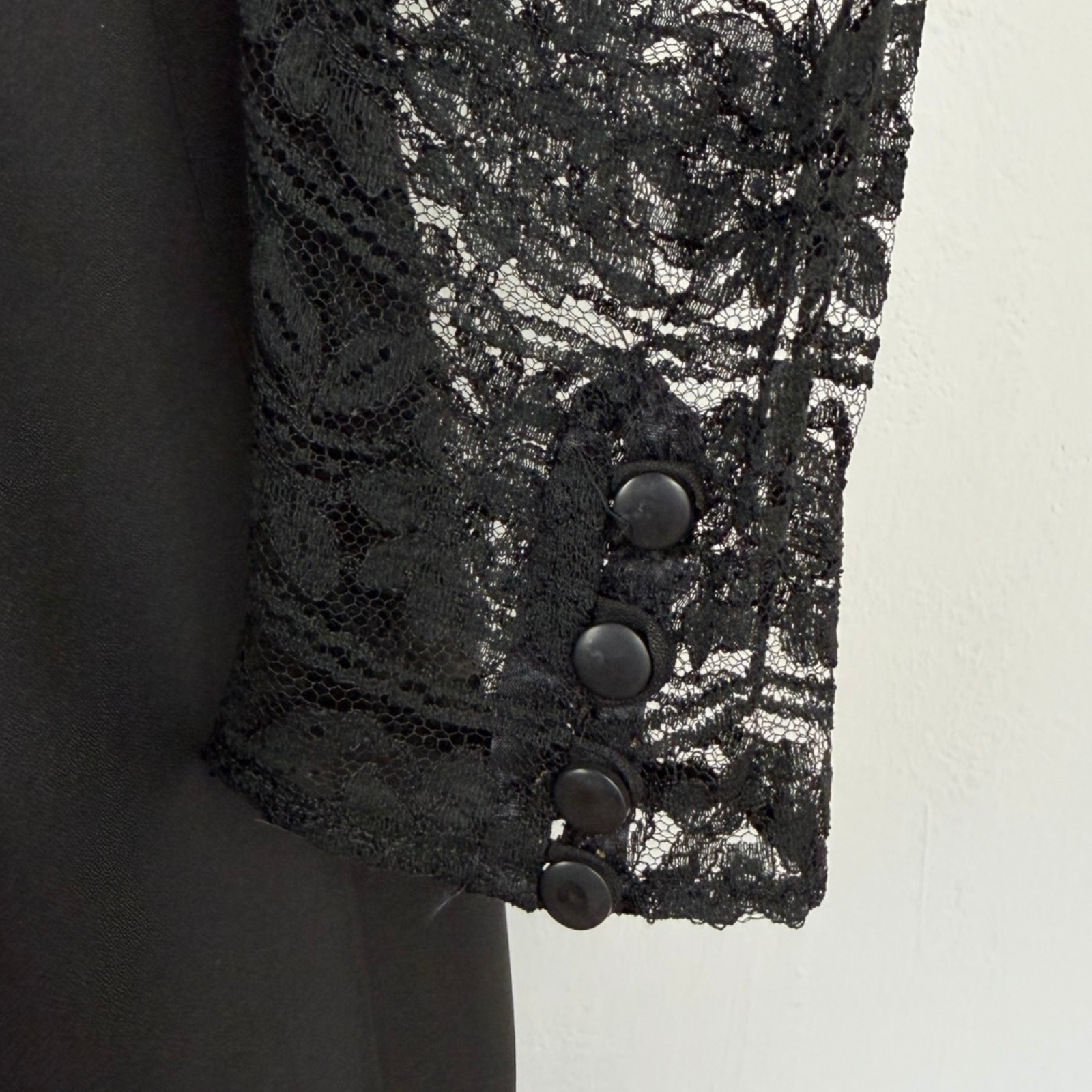 Vintage Dress Black Lace Long Sleeve Below Knee Evening Wear 1960s Size Small